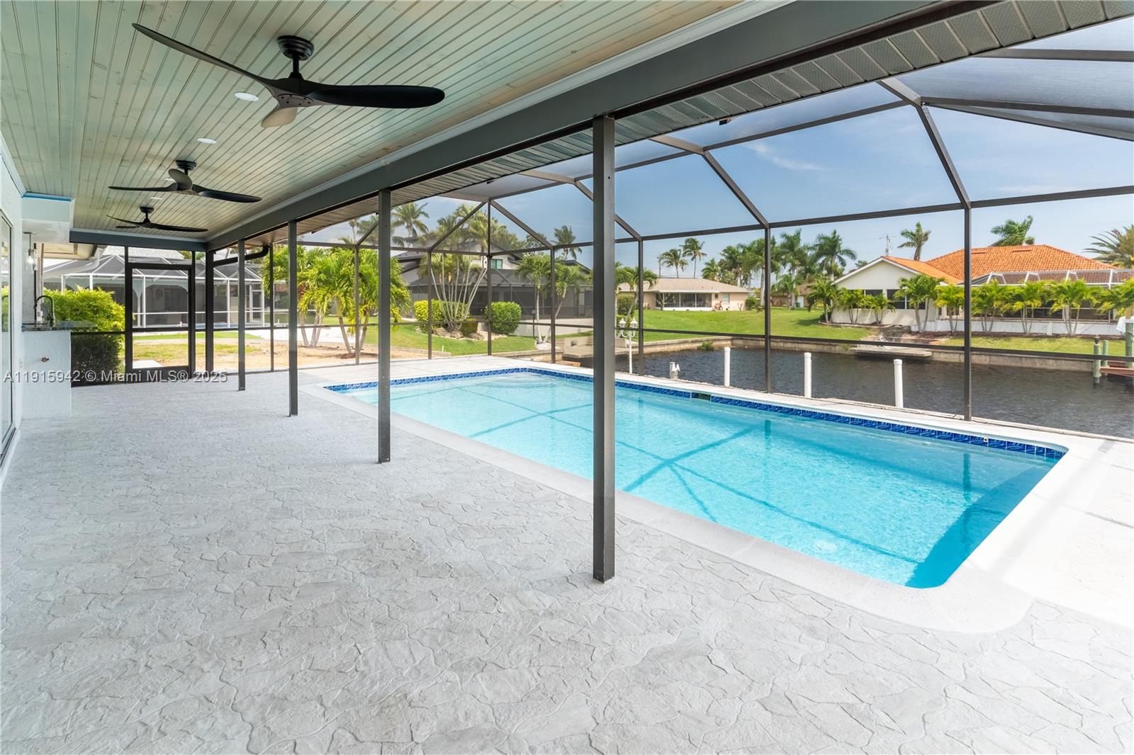 3405 SE 16th Pl Cape Coral, FL 33904