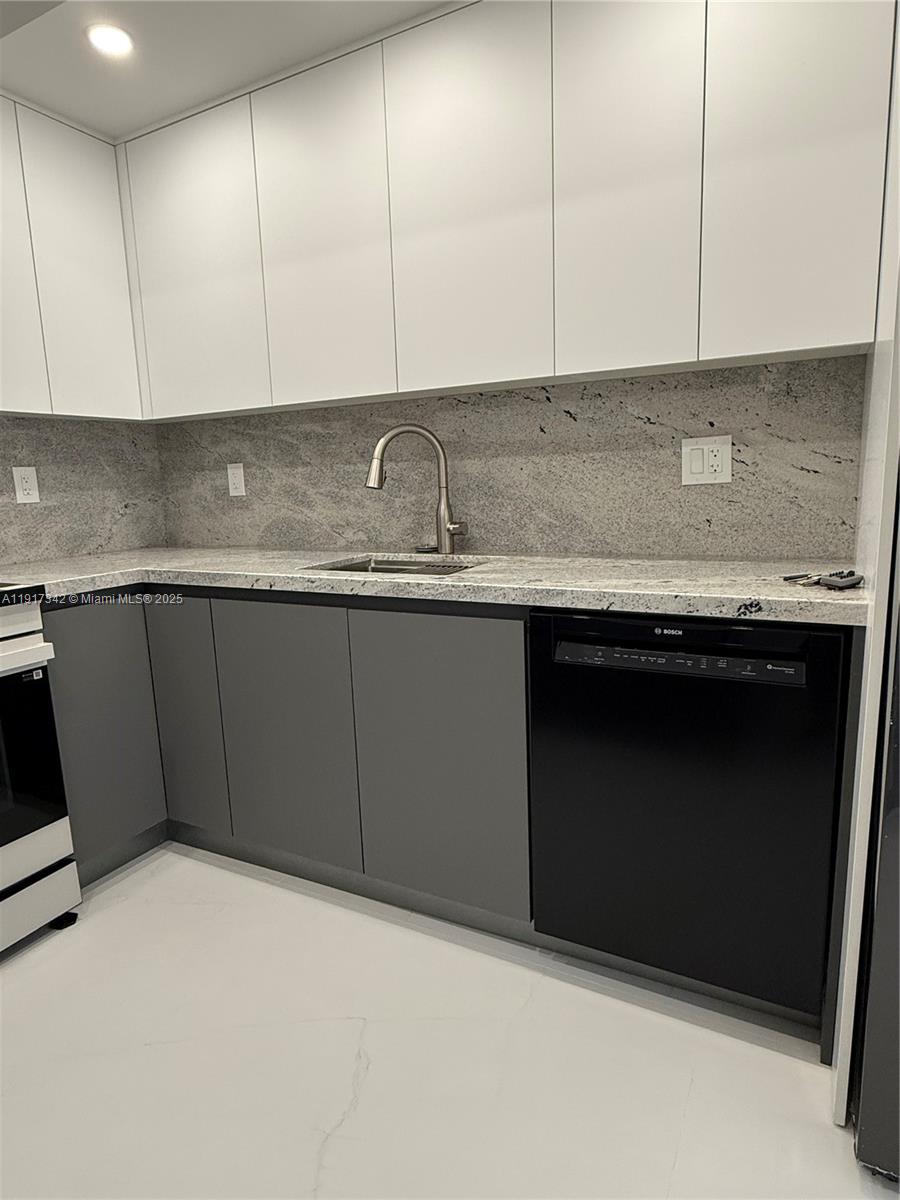 image Winston Towers 60022