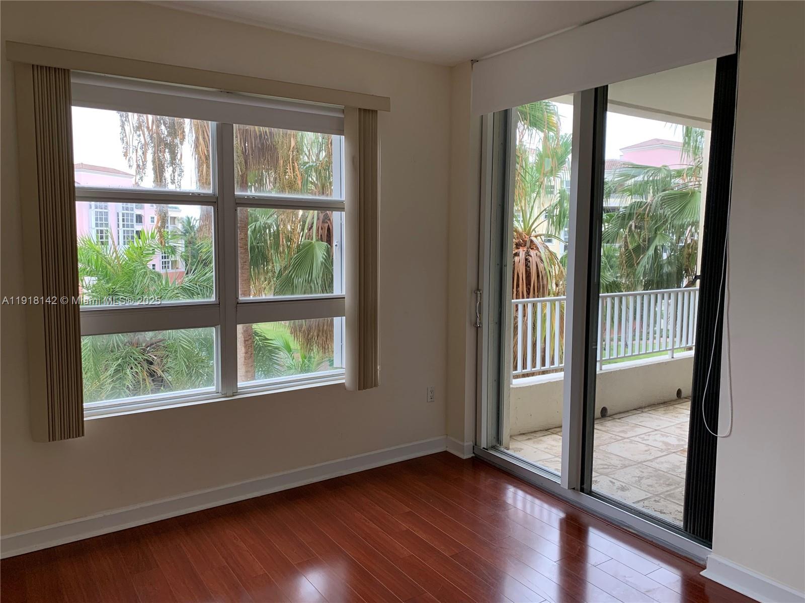 705 Crandon Bl #406 Key Biscayne, FL 33149