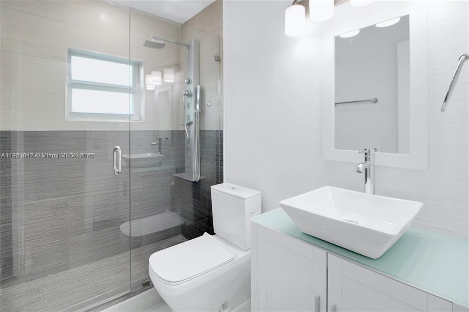 15251 SW 56th Ter Kendall, FL 33193