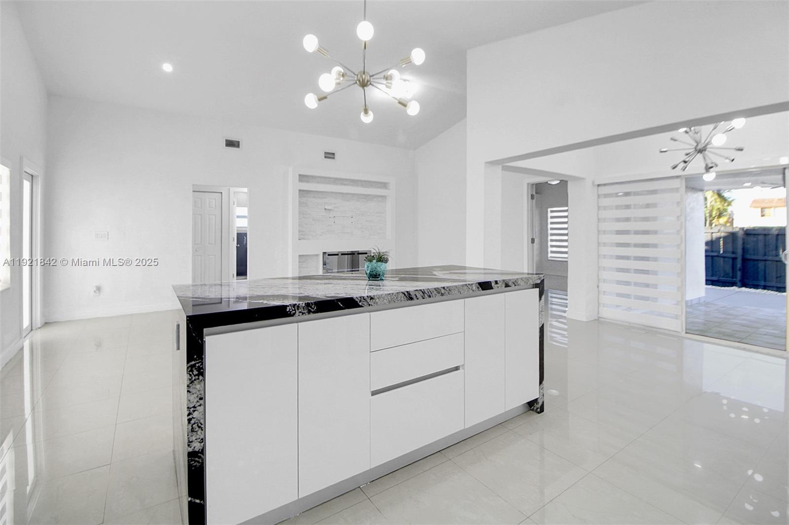 15251 SW 56th Ter Kendall, FL 33193