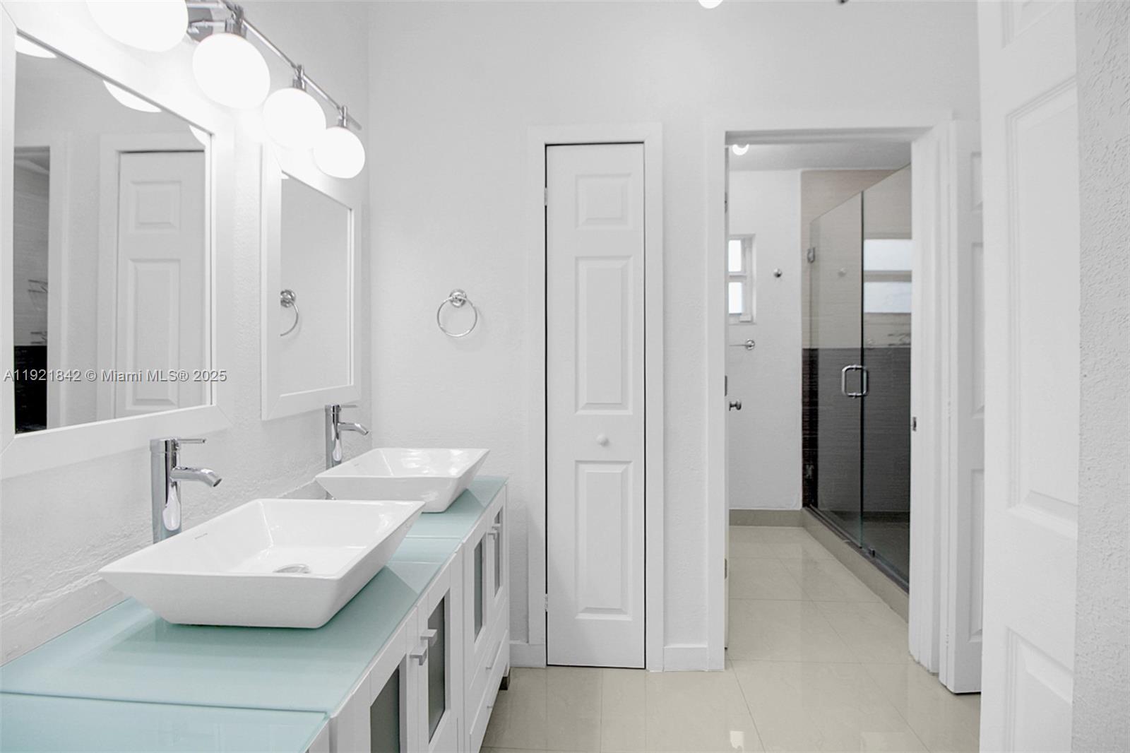 15251 SW 56th Ter Kendall, FL 33193