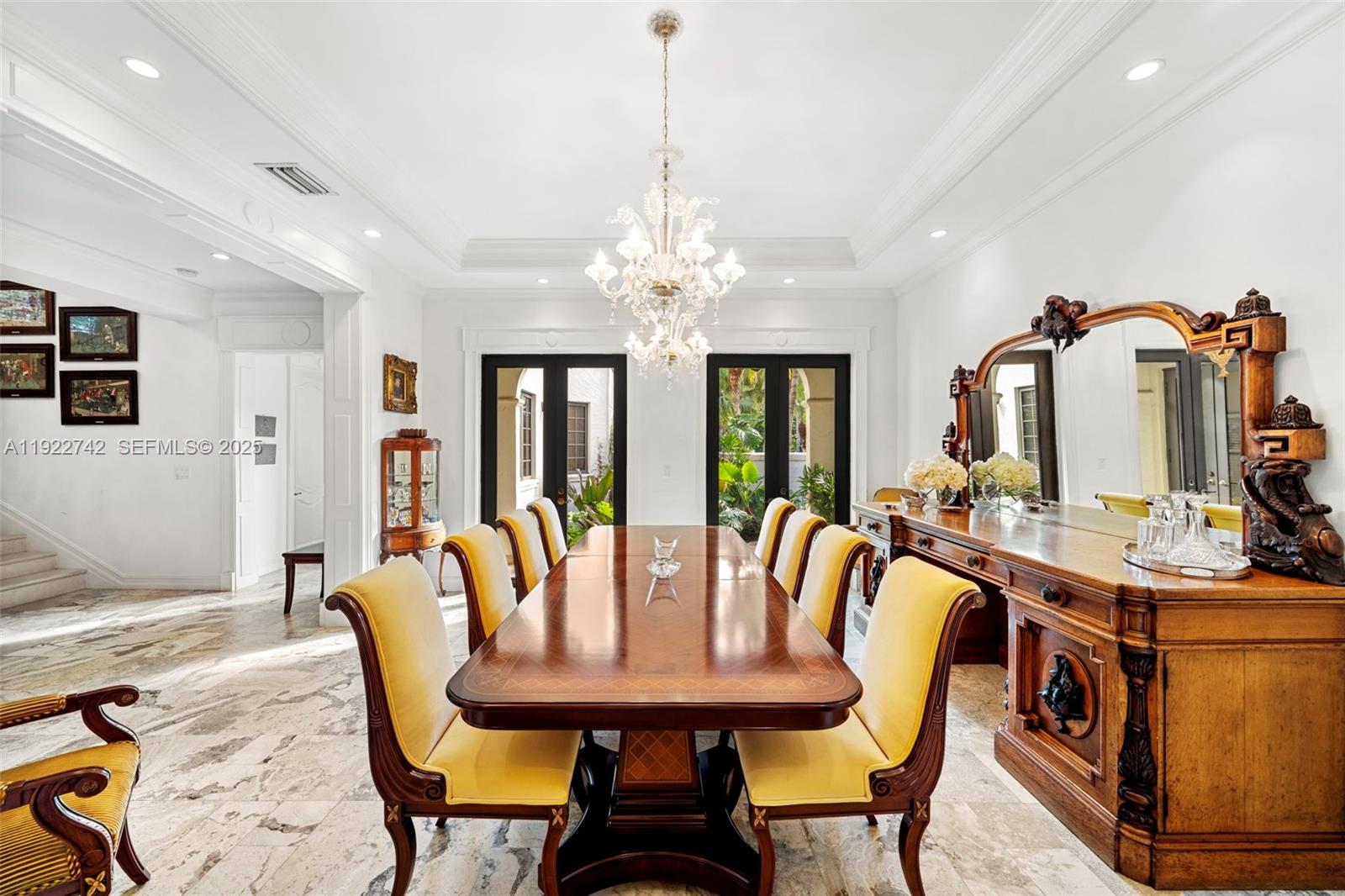 8800 SW 57th Ave Pinecrest, FL 33156