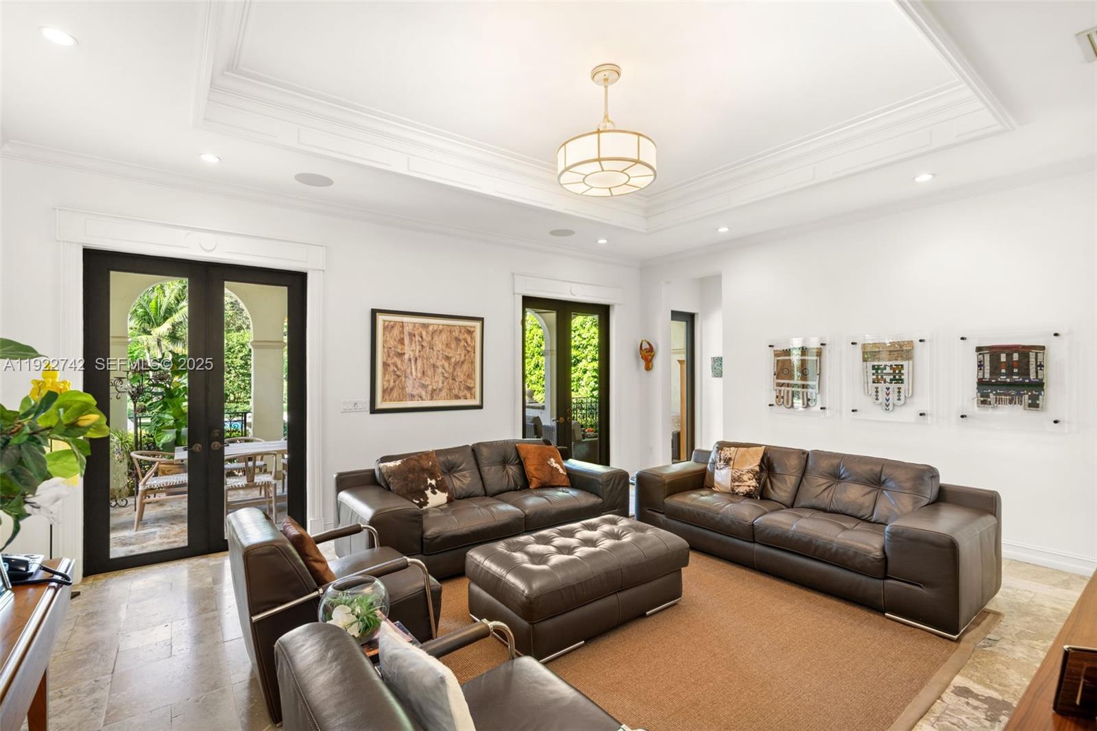 8800 SW 57th Ave Pinecrest, FL 33156