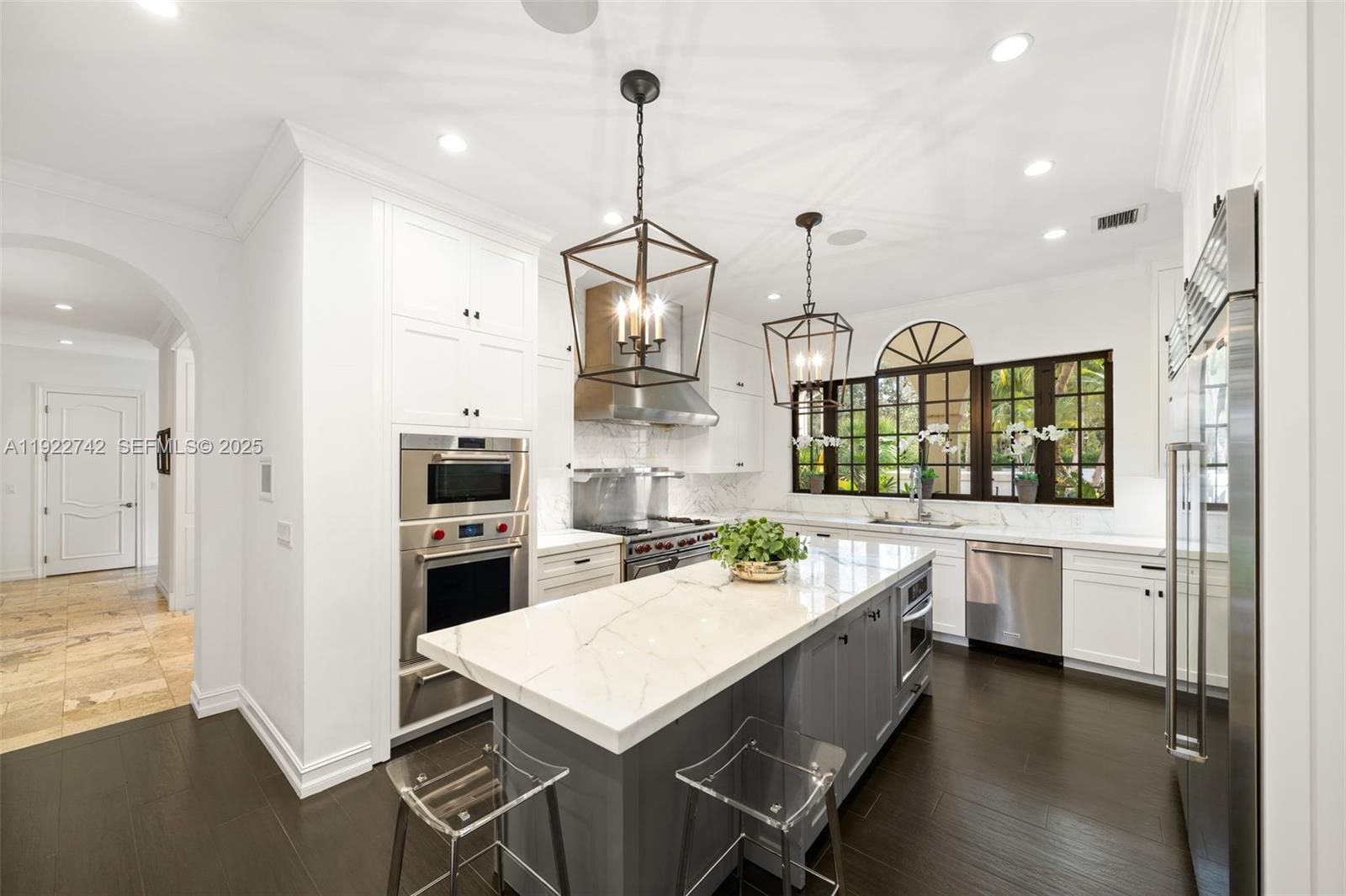 8800 SW 57th Ave Pinecrest, FL 33156