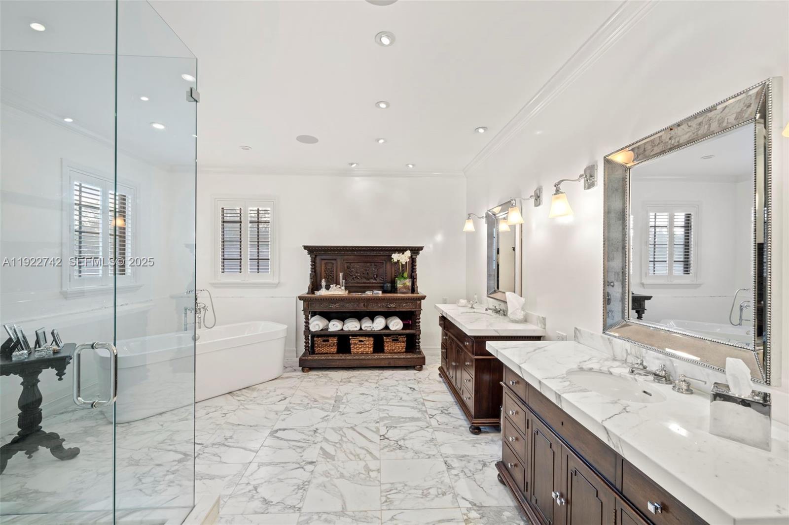 8800 SW 57th Ave Pinecrest, FL 33156