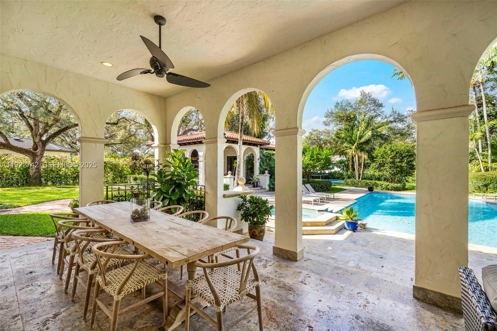 8800 SW 57th Ave Pinecrest, FL 33156