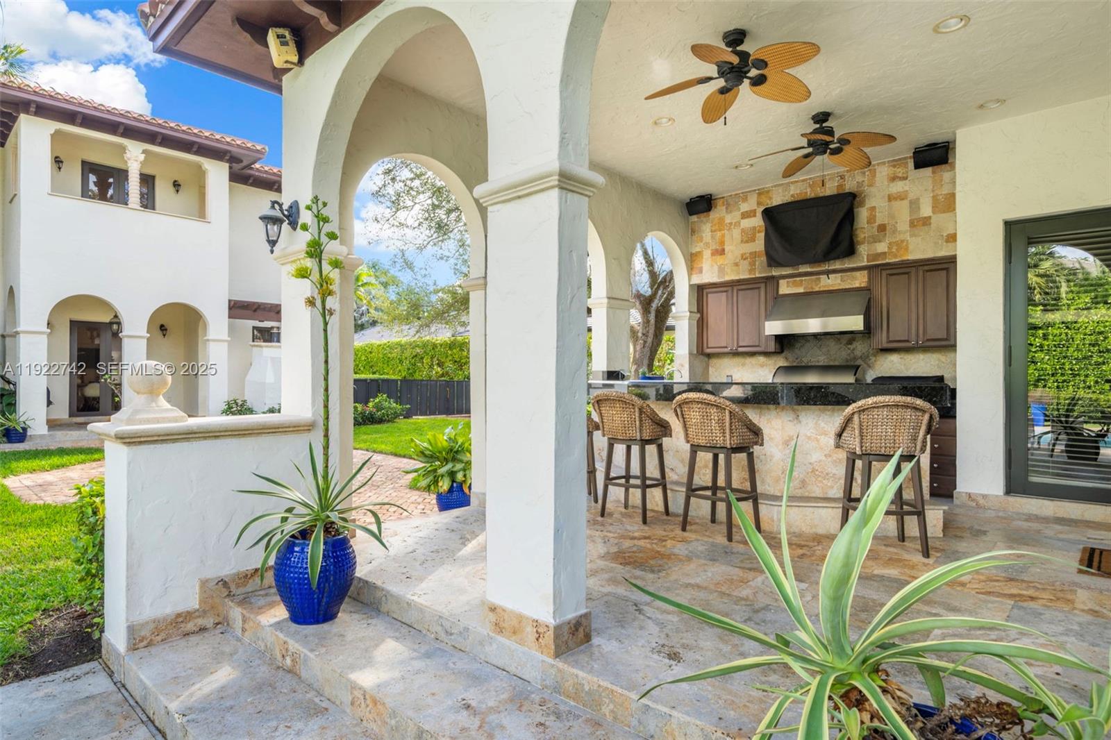 8800 SW 57th Ave Pinecrest, FL 33156