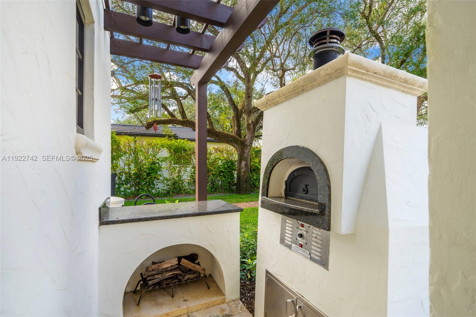 8800 SW 57th Ave Pinecrest, FL 33156