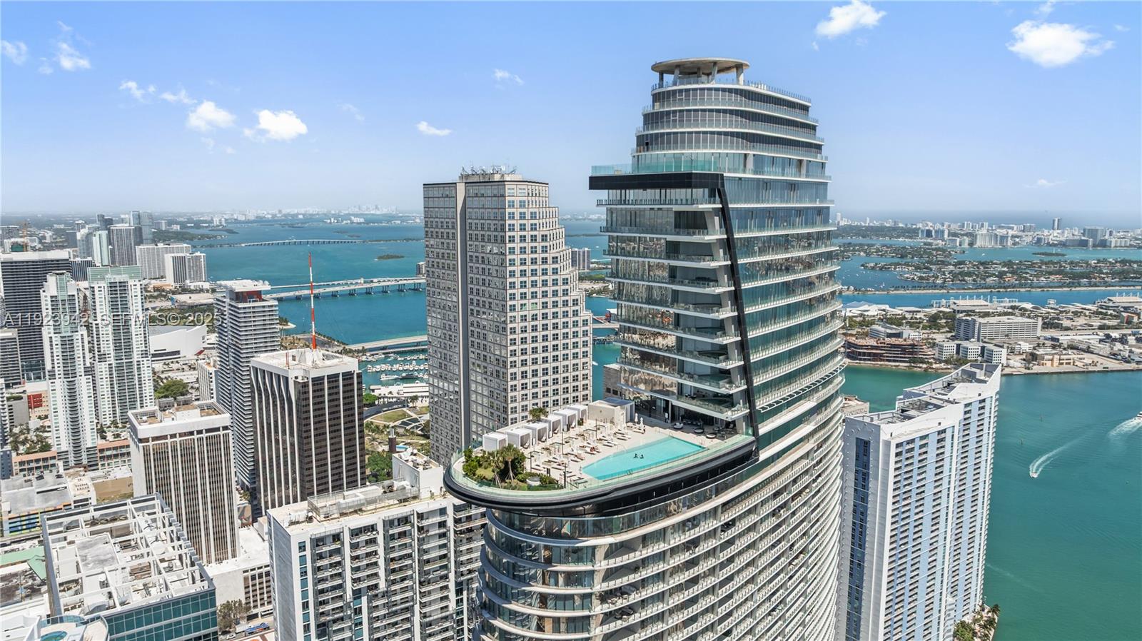 300 Biscayne Blvd Way #1106E Miami, FL 33131