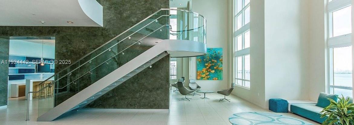 1900 N Bayshore Dr #2615 Miami, FL 33132