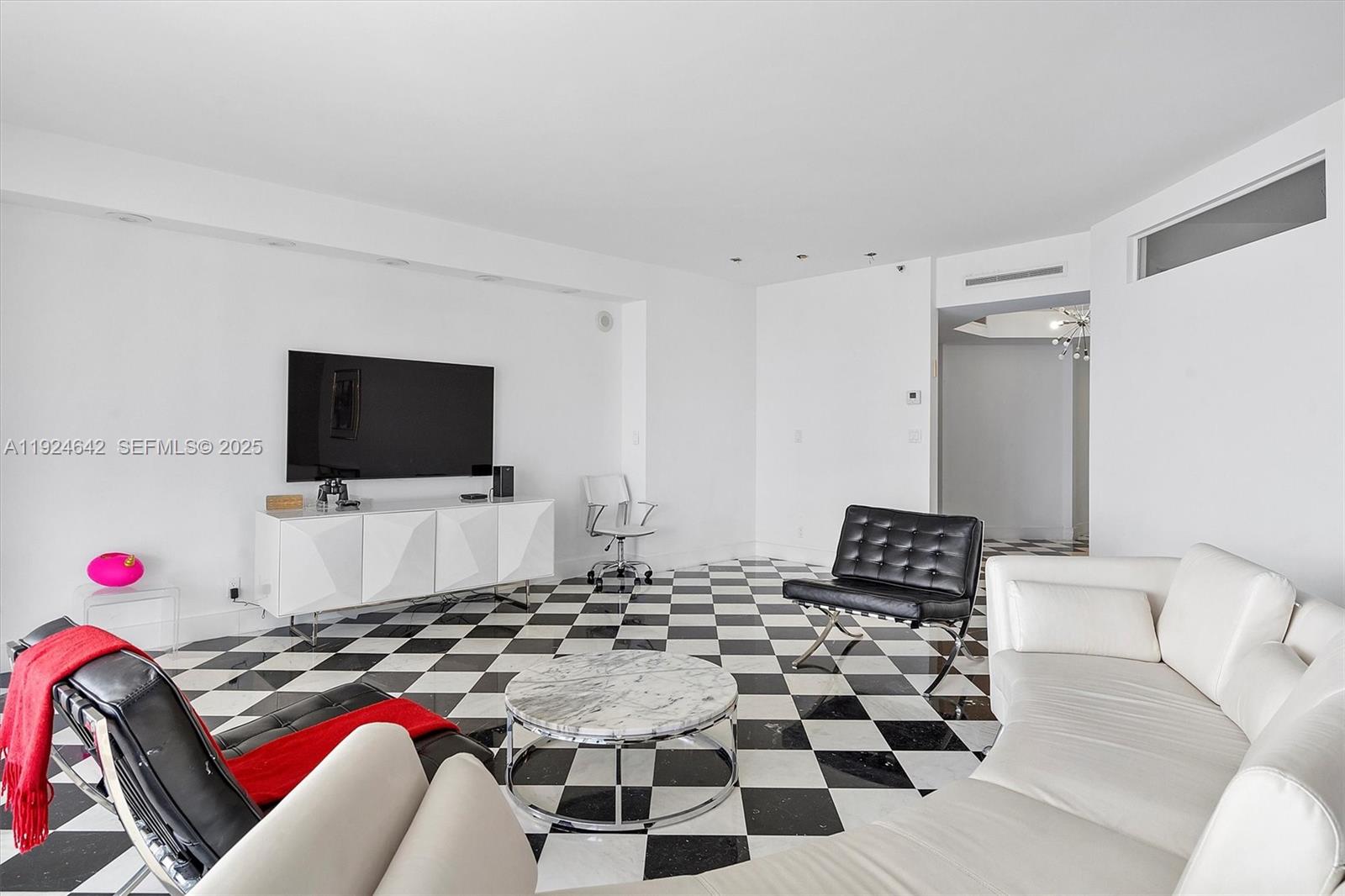 19500 Turnberry Way #20D Aventura, FL 33180