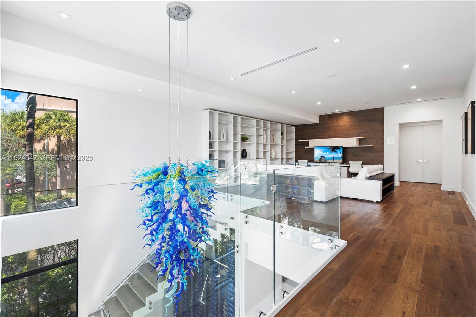 310 SE 11th Ave Fort Lauderdale, FL 33301