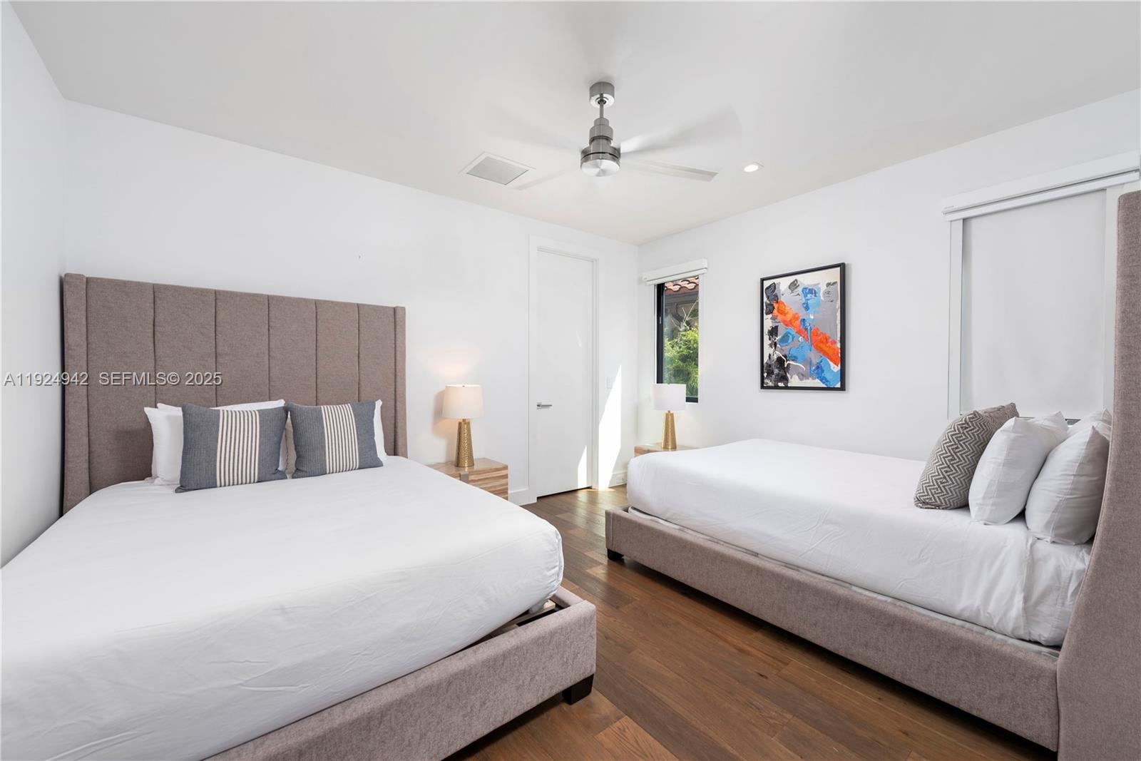 310 SE 11th Ave Fort Lauderdale, FL 33301