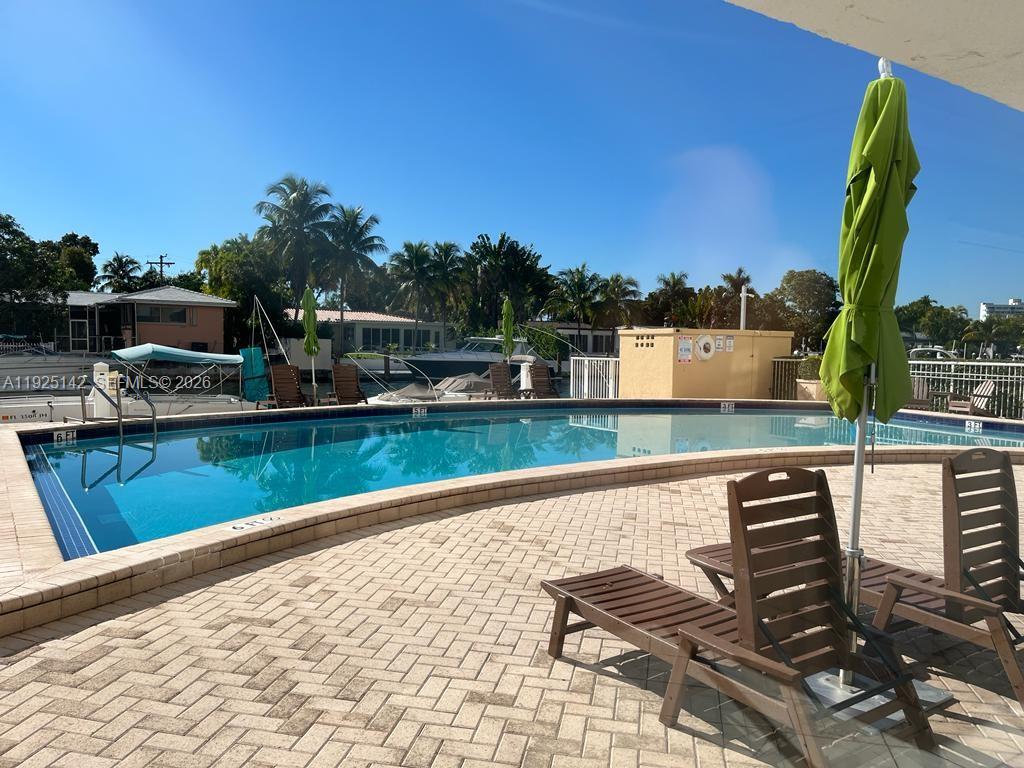 2020 NE 135th St #609 North Miami, FL 33181