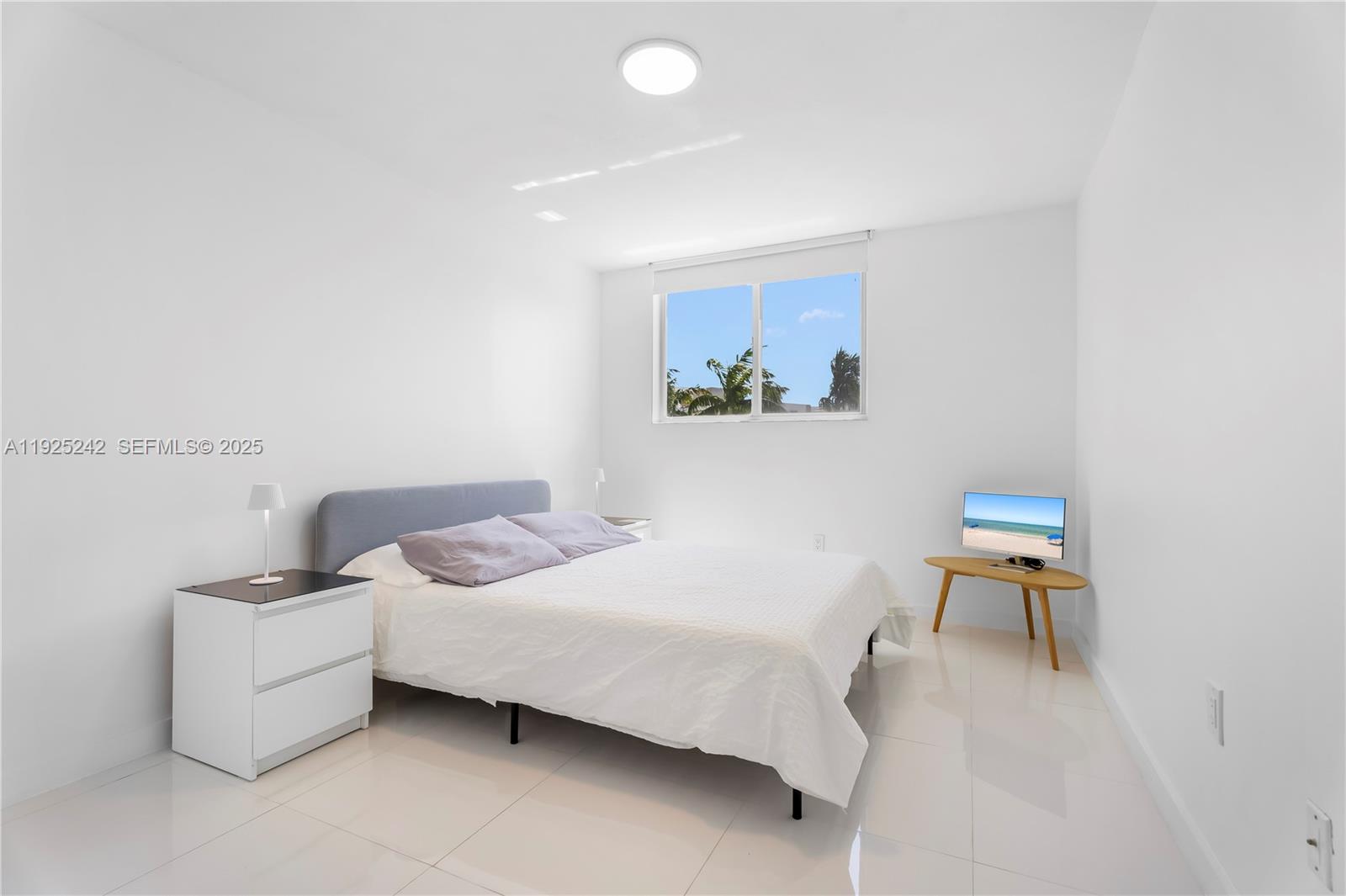 1688 West Ave #401 Miami Beach, FL 33139