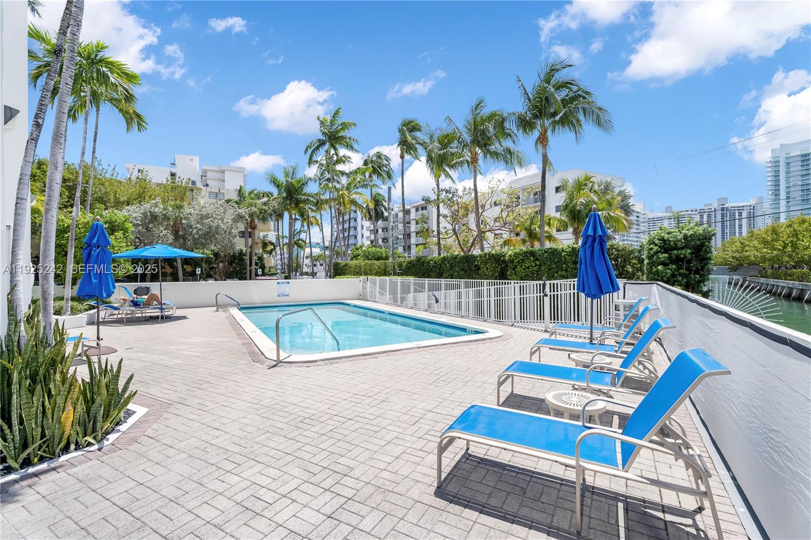 1688 West Ave #401 Miami Beach, FL 33139