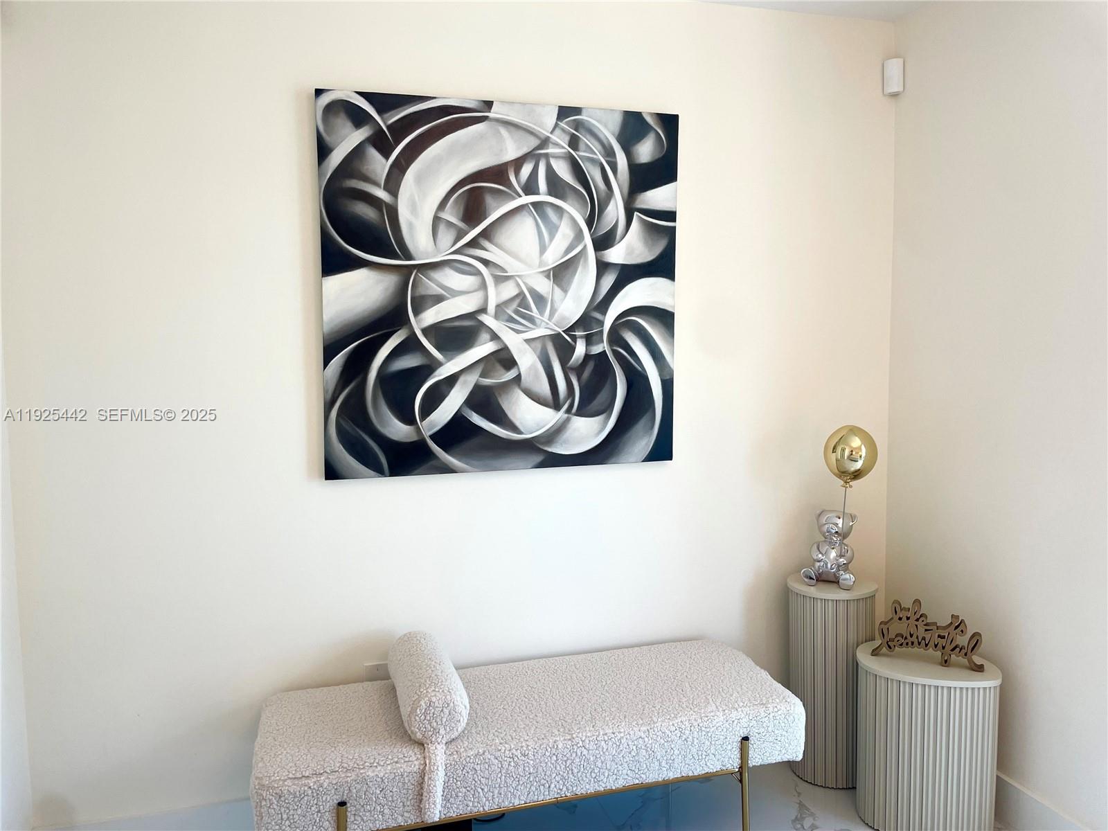 5900 Collins Ave #1104 Miami Beach, FL 33140