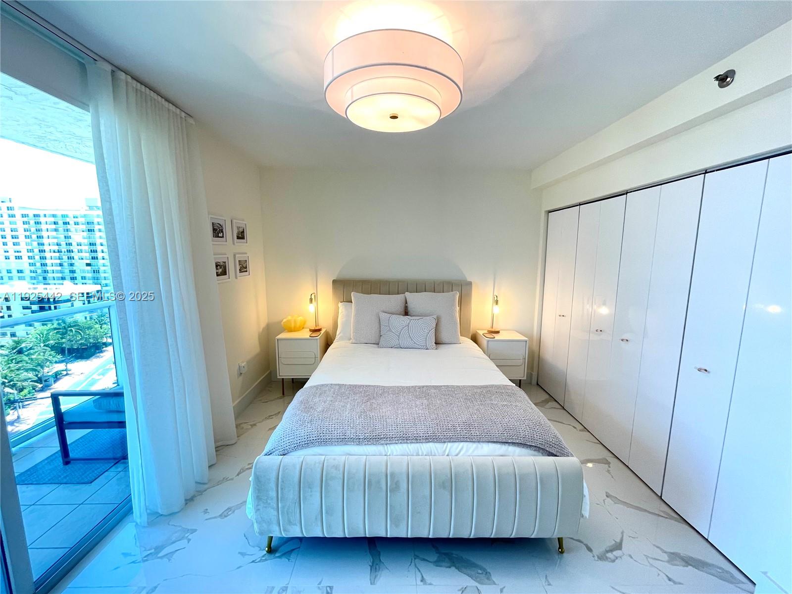 5900 Collins Ave #1104 Miami Beach, FL 33140