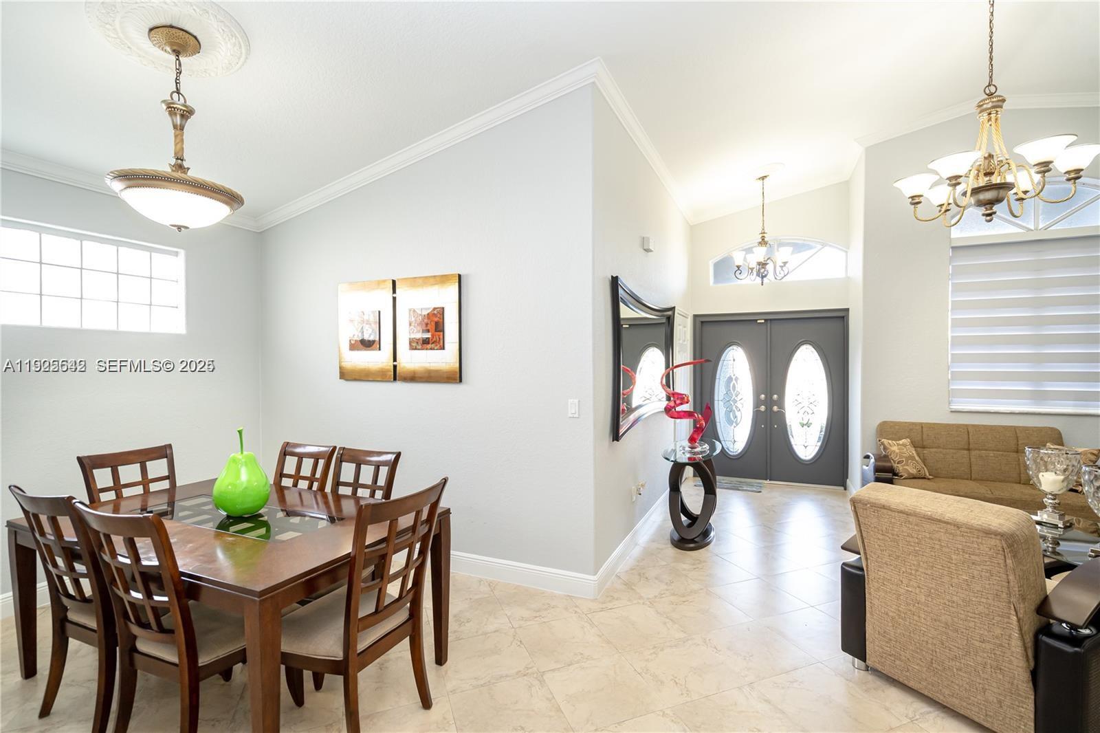 8952 NW 145th Ln Miami Lakes, FL 33018