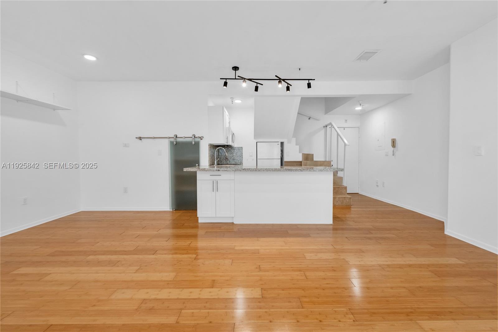 1350 Pennsylvania Ave #207 Miami Beach, FL 33139