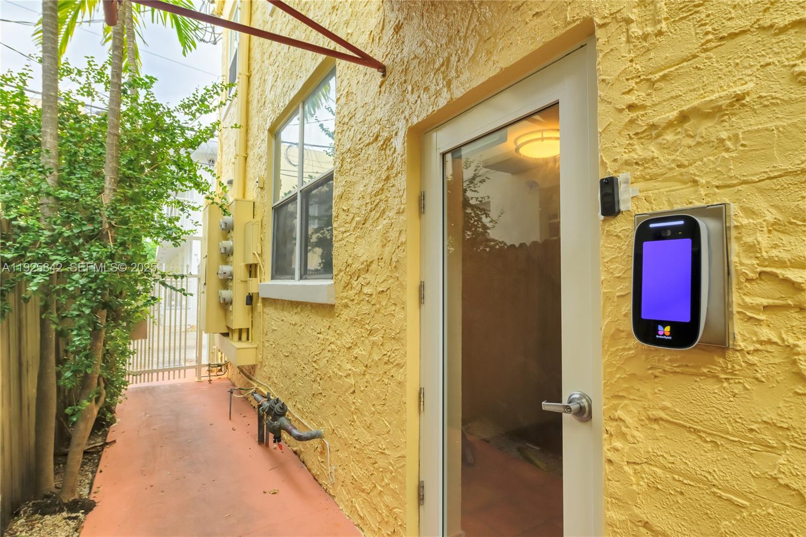 1350 Pennsylvania Ave #207 Miami Beach, FL 33139