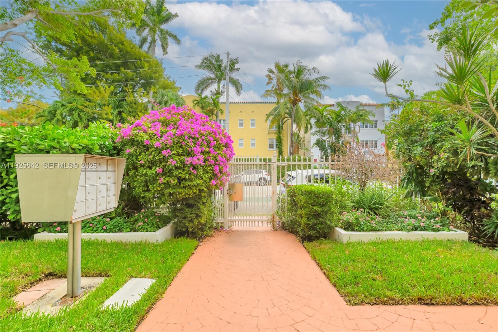 1350 Pennsylvania Ave #207 Miami Beach, FL 33139