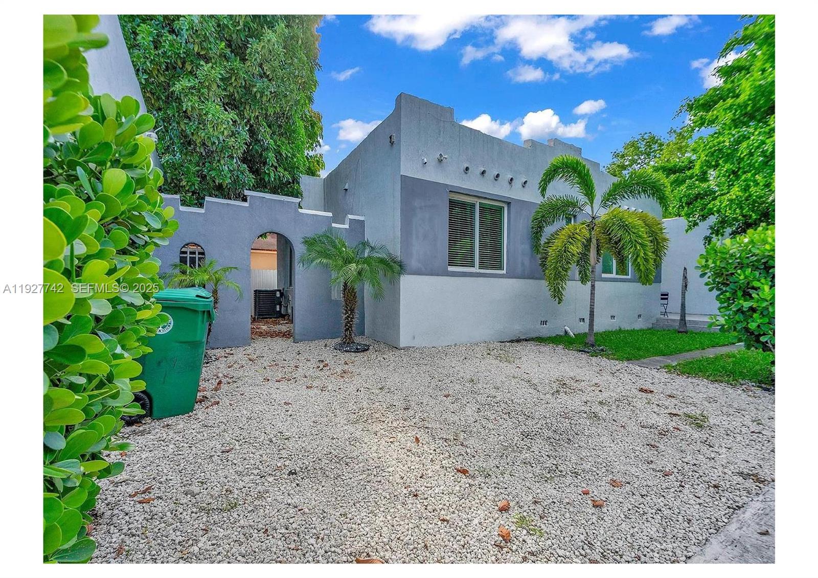 2900 SW 4th St Miami, FL 33135