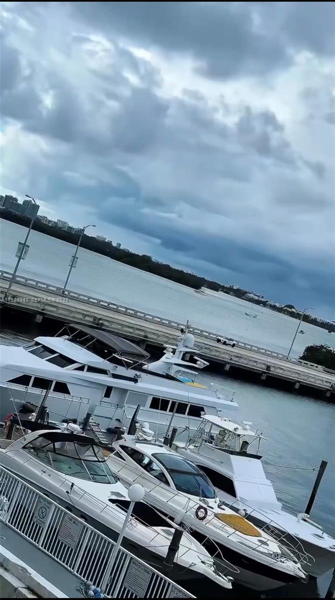 7904 West Dr #315 North Bay Village, FL 33141