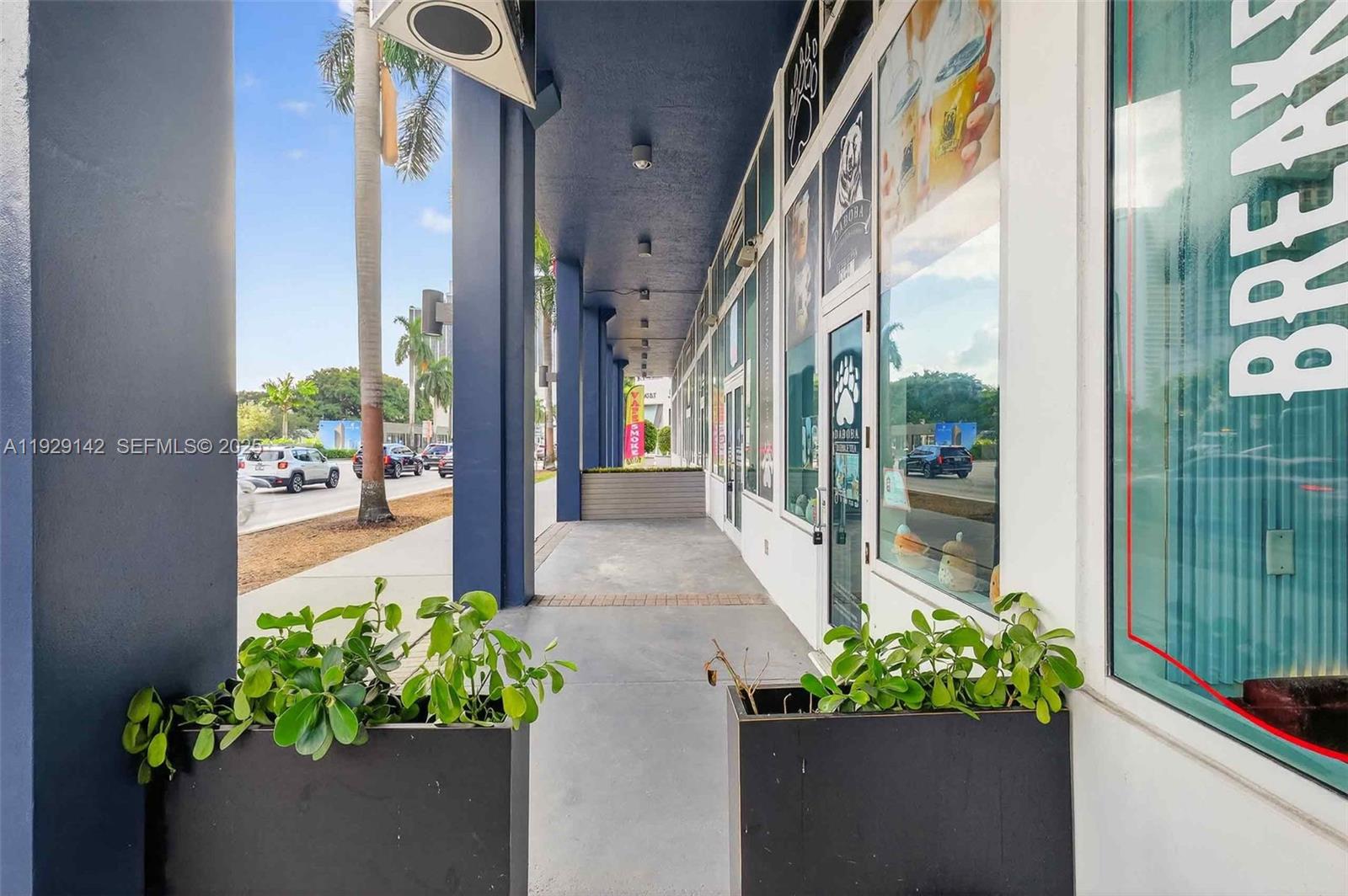 275 NE 18th St Miami, FL 33132