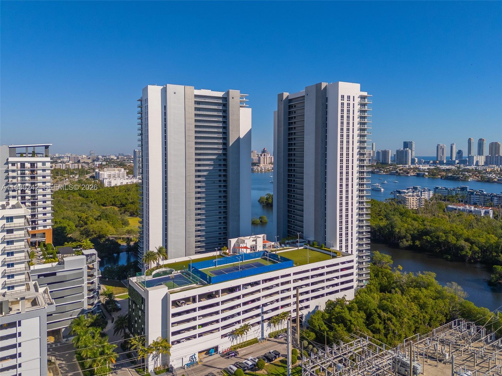 16385 Biscayne Blvd #2907 North Miami Beach, FL 33160