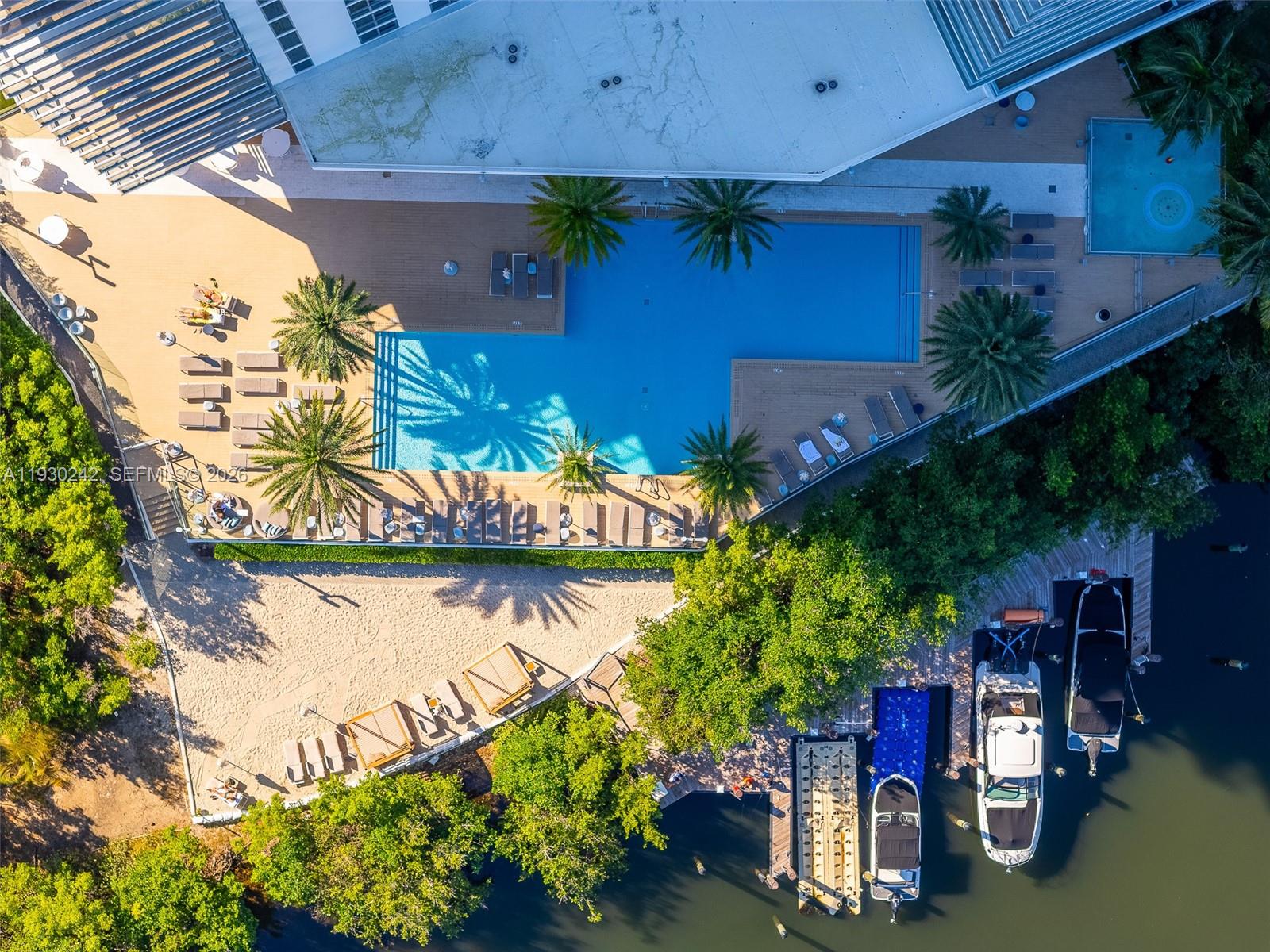 16385 Biscayne Blvd #2907 North Miami Beach, FL 33160