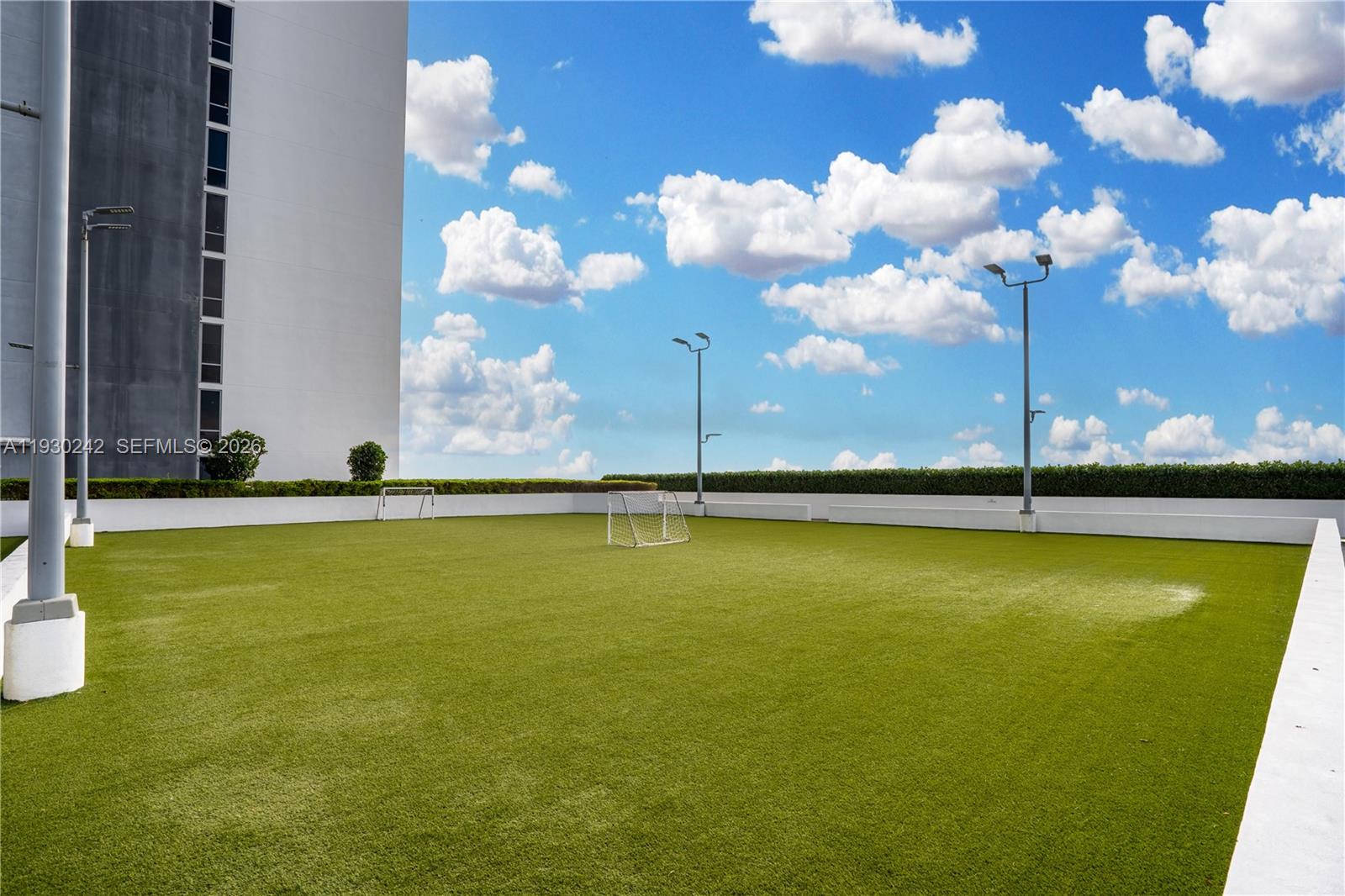 16385 Biscayne Blvd #2907 North Miami Beach, FL 33160