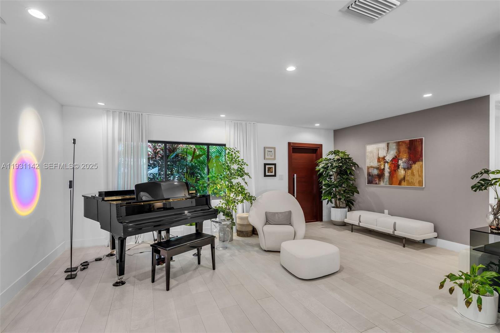 490 NE 91st St Miami Shores, FL 33138