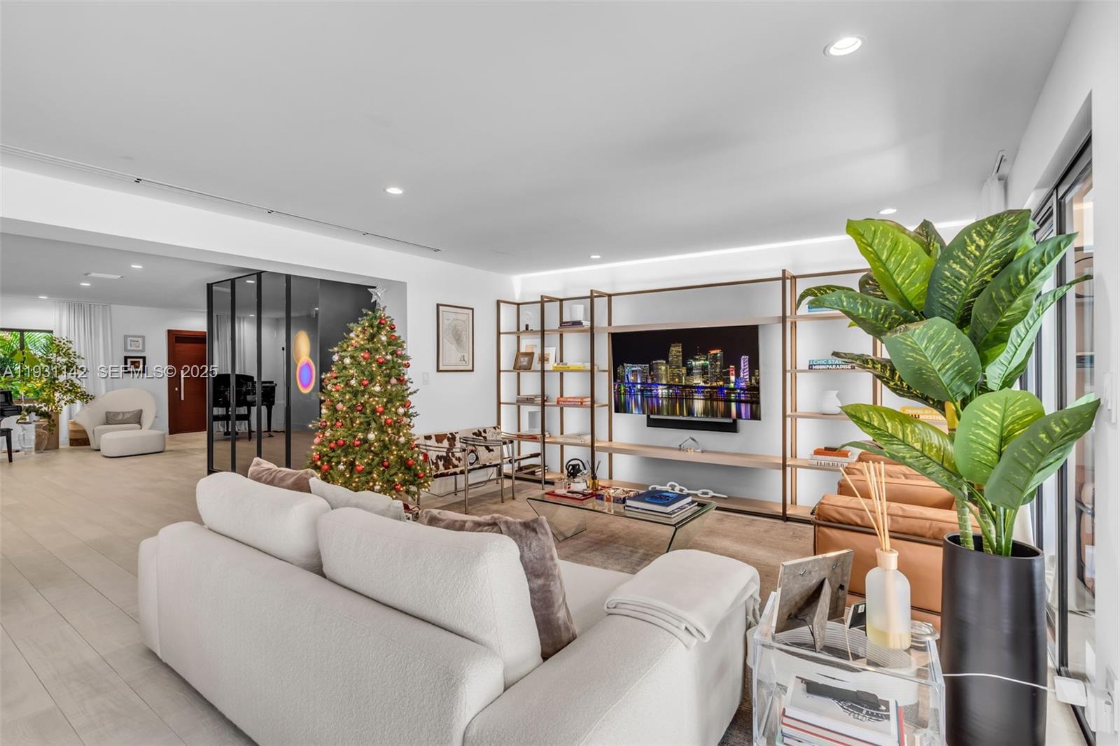 490 NE 91st St Miami Shores, FL 33138