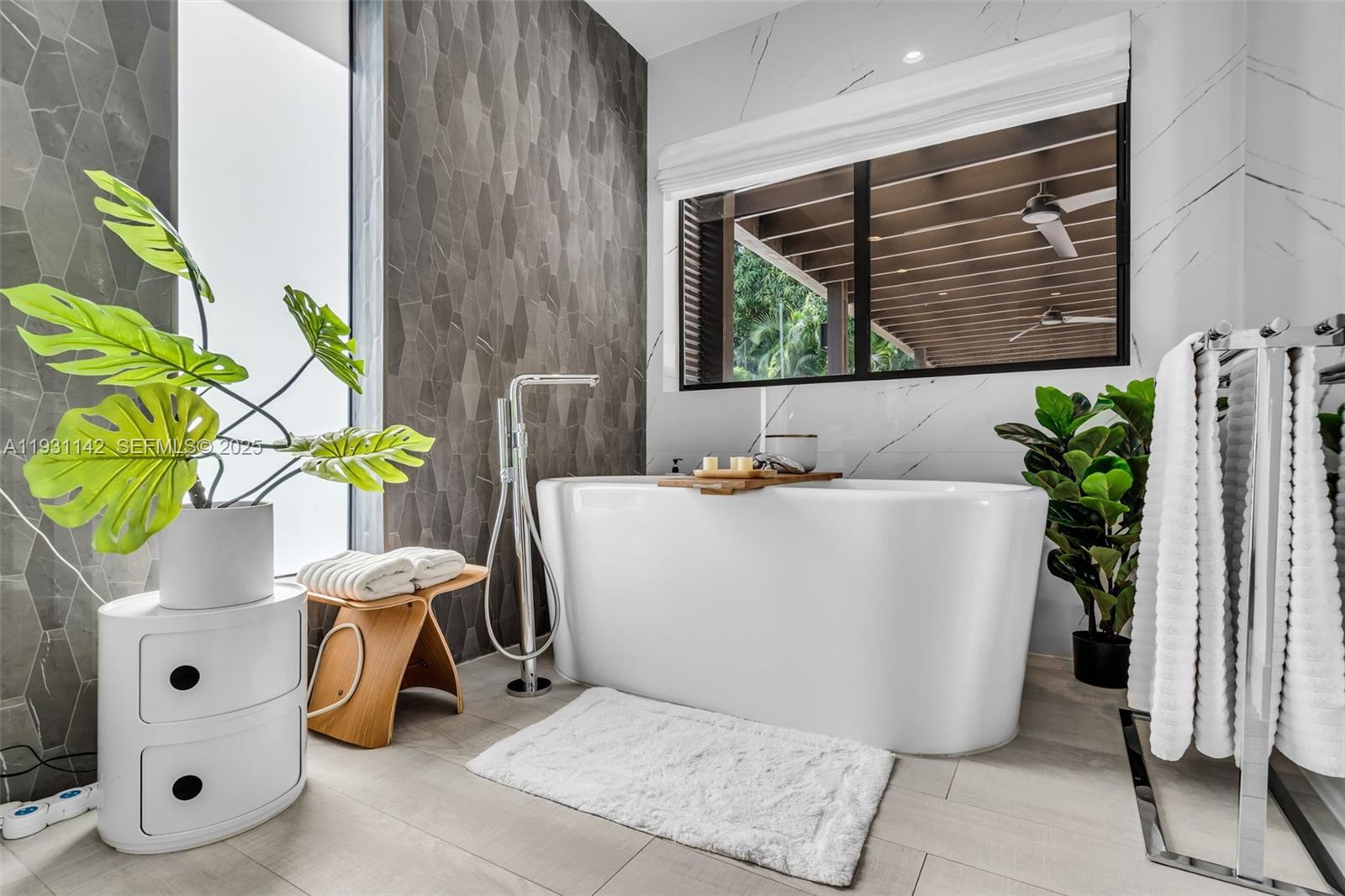 490 NE 91st St Miami Shores, FL 33138