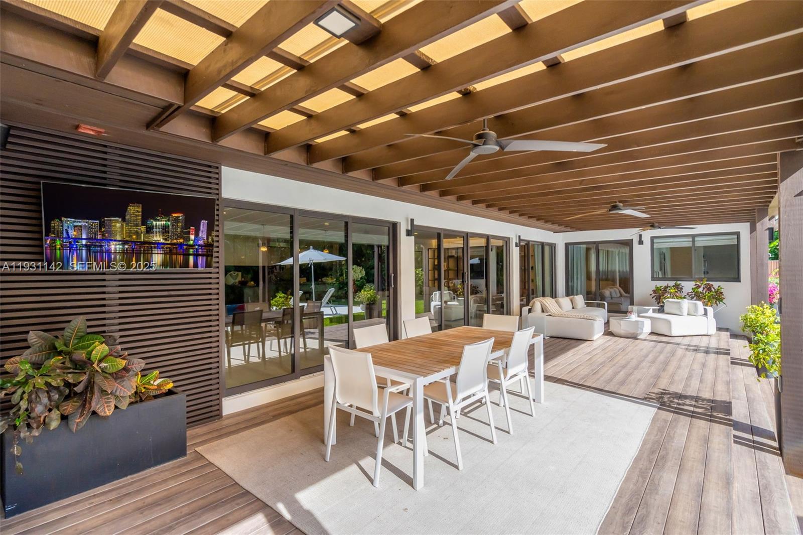 490 NE 91st St Miami Shores, FL 33138