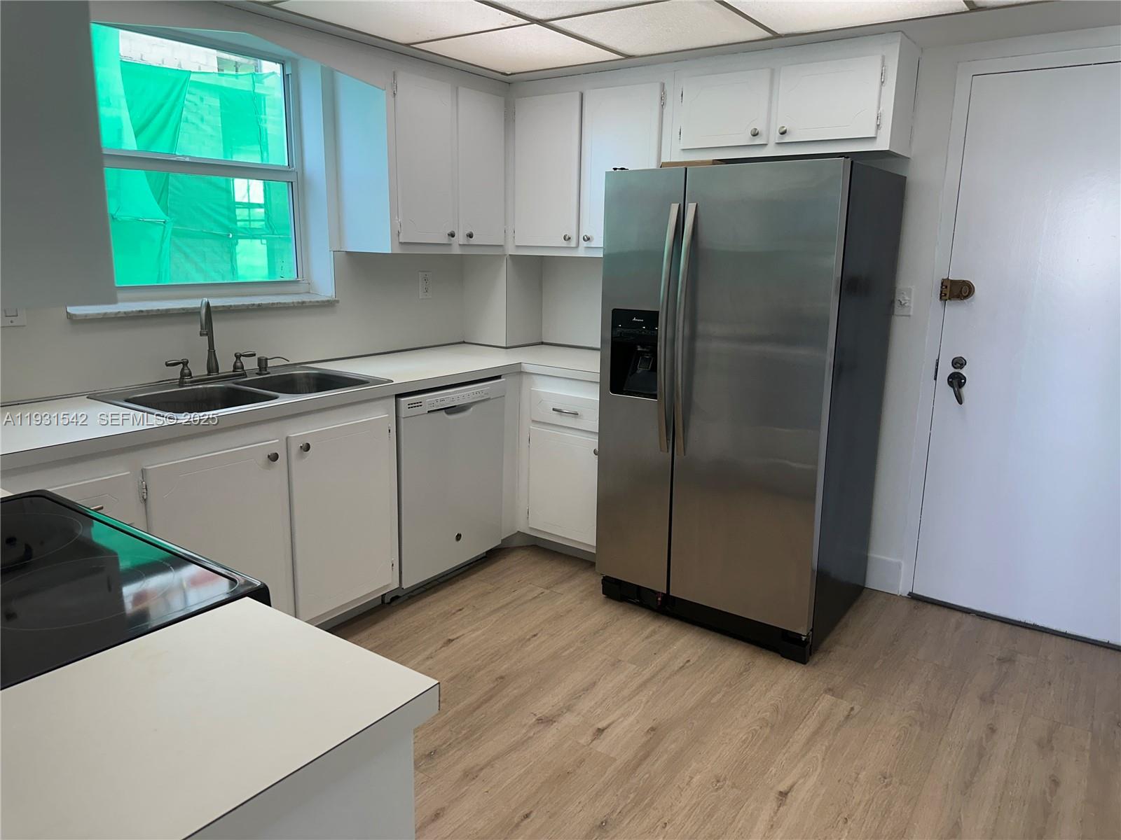 9501 E Bay Hbr Dr #5B Bay Harbor Islands, FL 33154