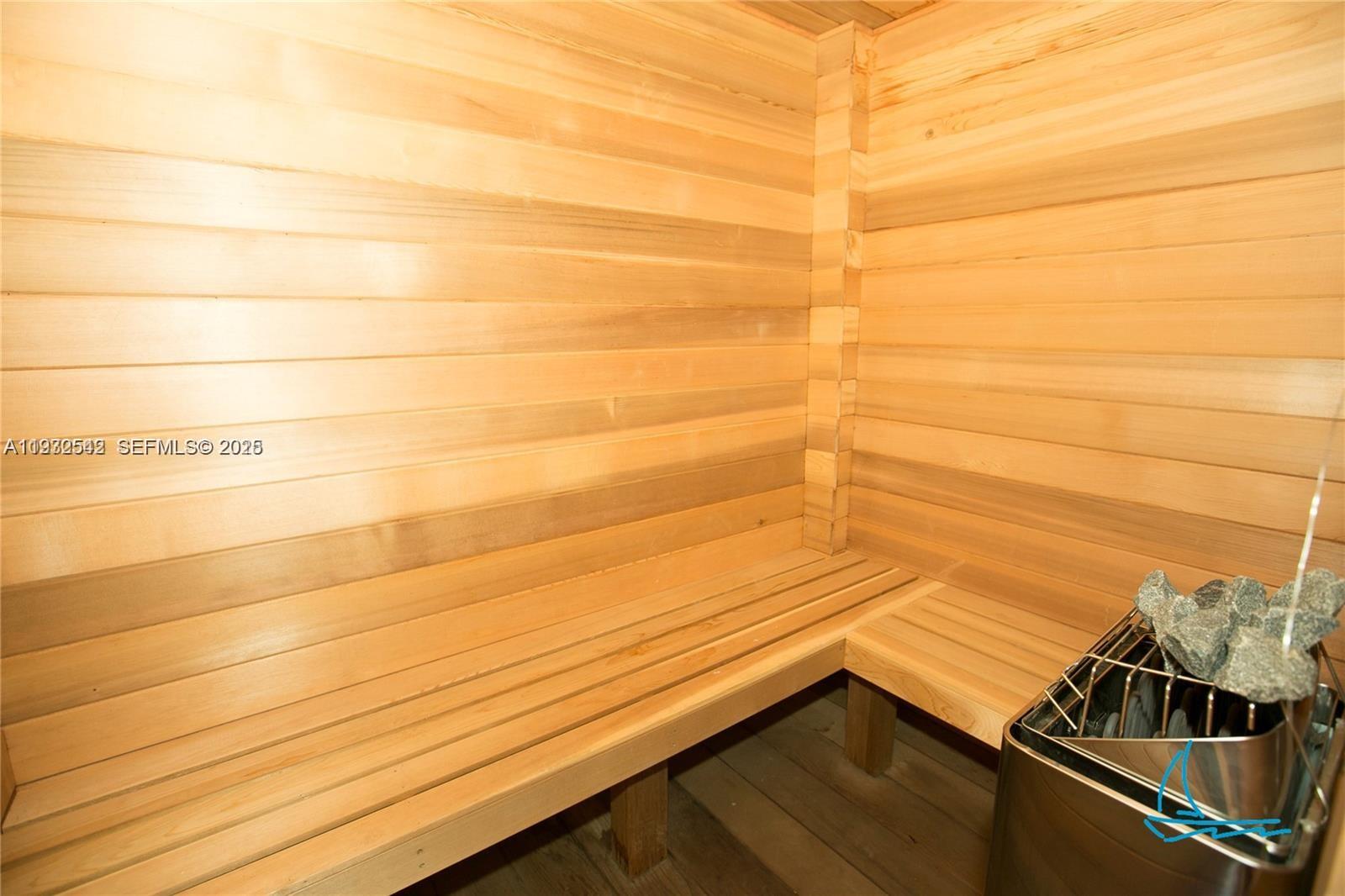 image Champlain Towers North29