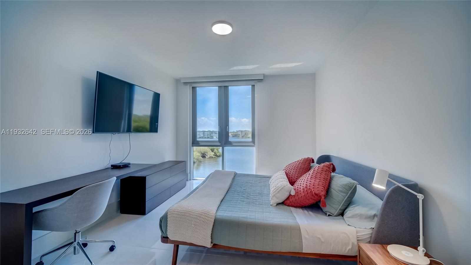 image Marina Palms Residences10