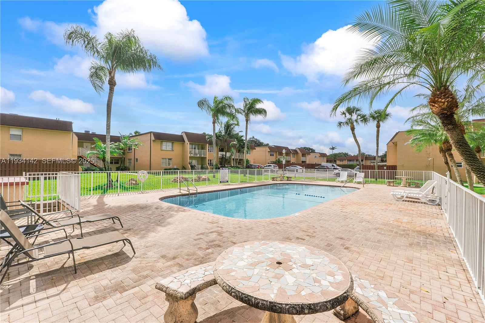 9974 SW 88th St #1028