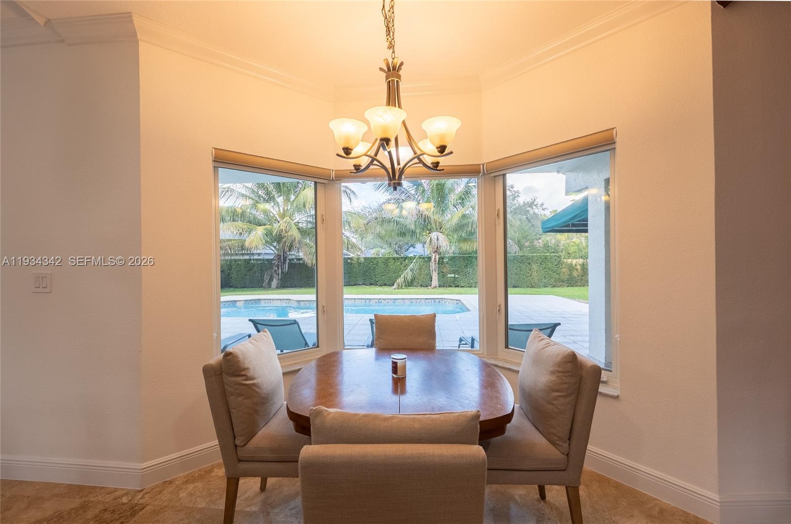 8235 NW 157th Ter Miami Lakes, FL 33016