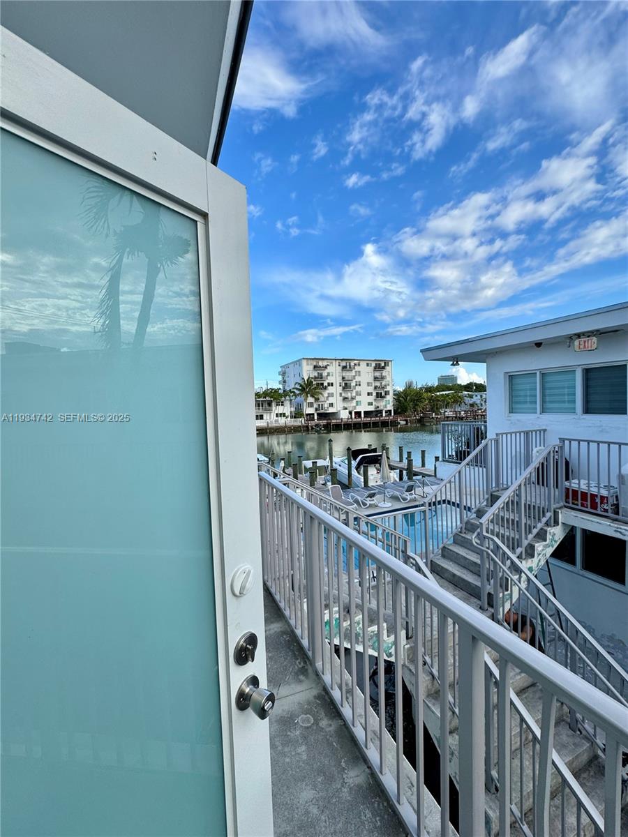 8035 Crespi Blvd #13 Miami Beach, FL 33141