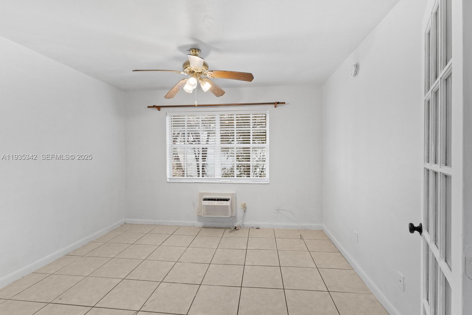 318 Majorca Ave #203 Coral Gables, FL 33134