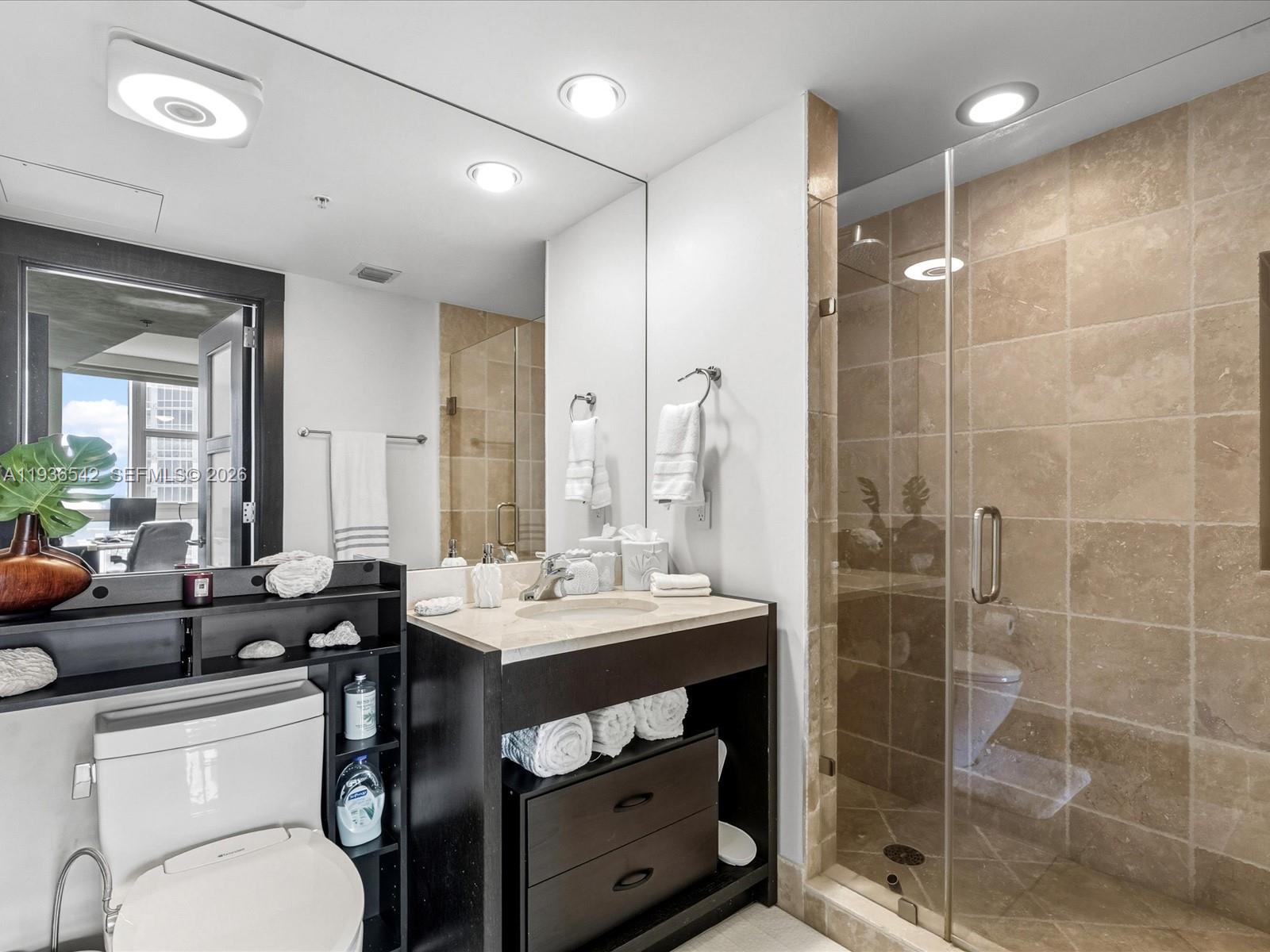 18201 Collins Ave #5101 Sunny Isles Beach, FL 33160