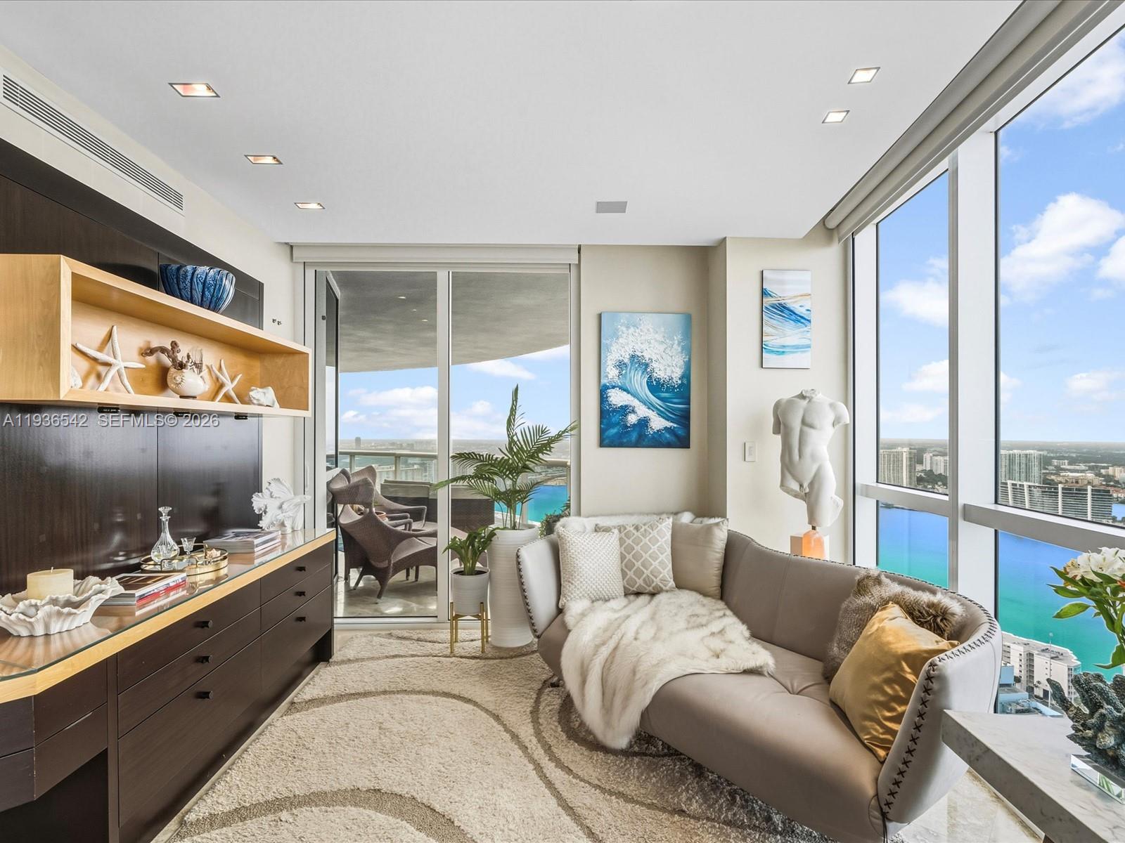 18201 Collins Ave #5101 Sunny Isles Beach, FL 33160