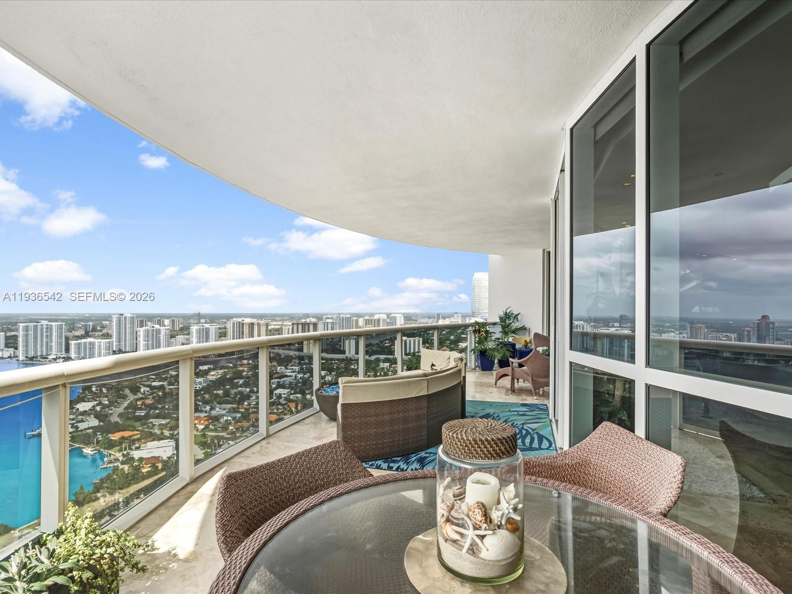 18201 Collins Ave #5101 Sunny Isles Beach, FL 33160