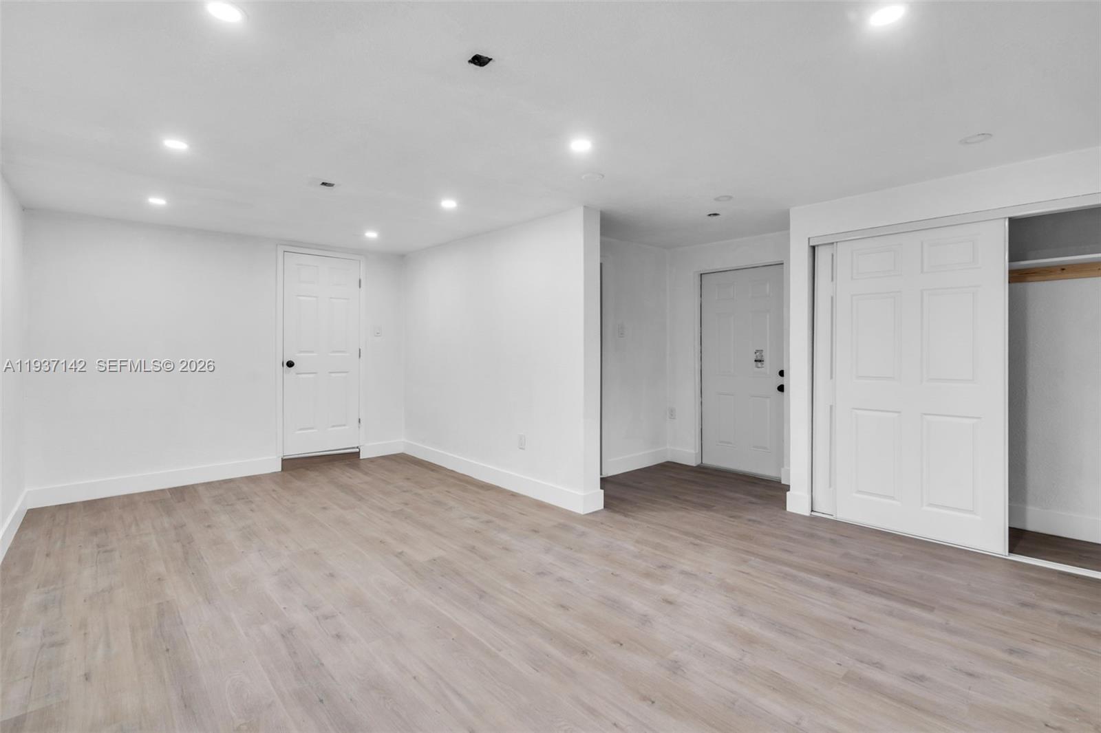 1635 NW 130th St North Miami, FL 33167