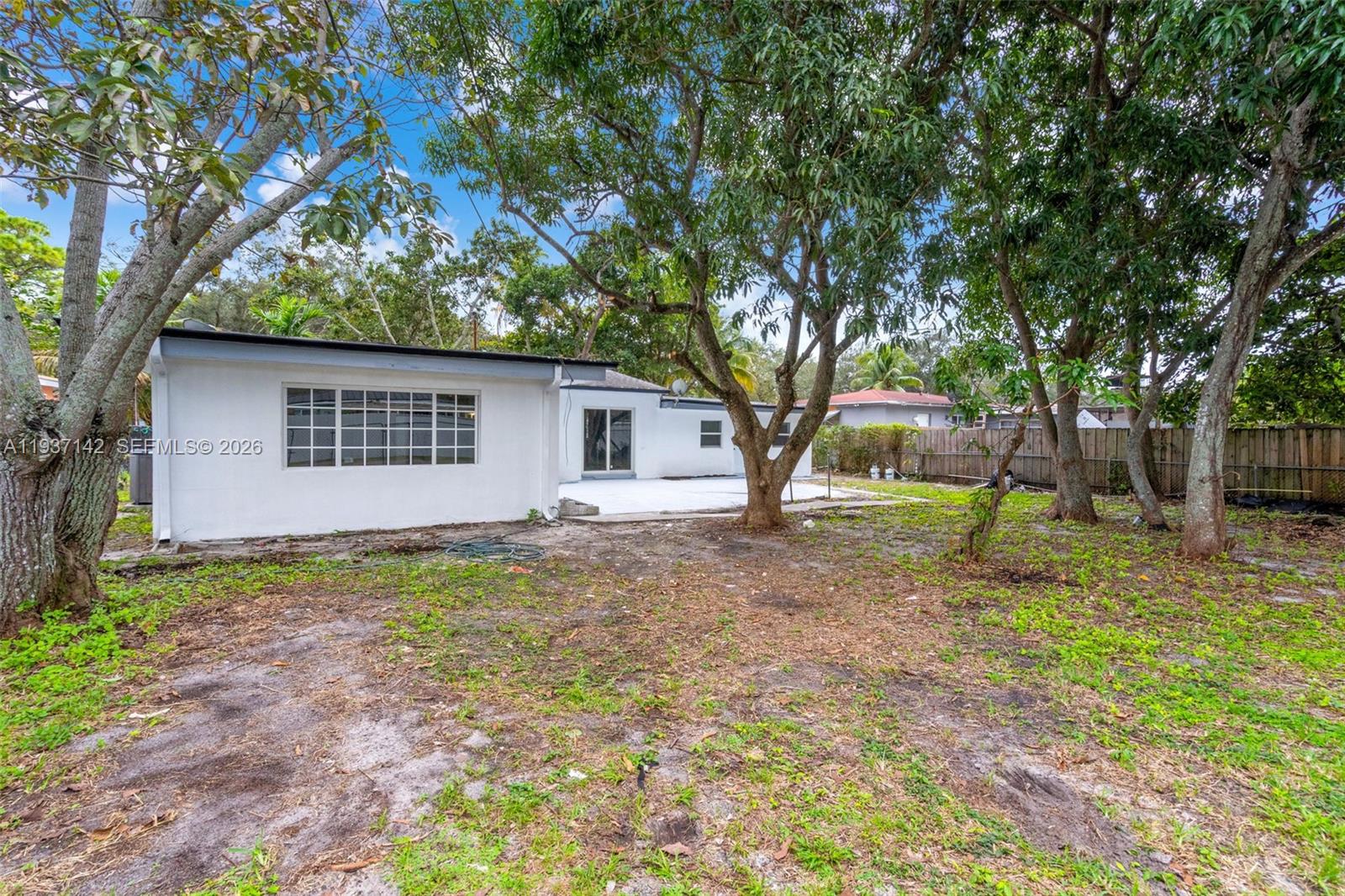 1635 NW 130th St North Miami, FL 33167