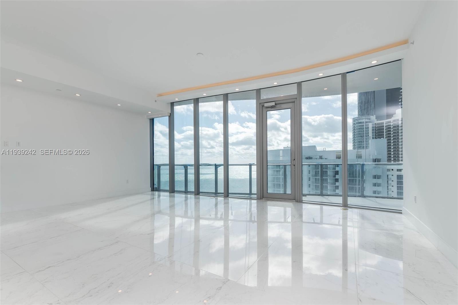 17475 Collins Ave #2003 Sunny Isles Beach, FL 33160
